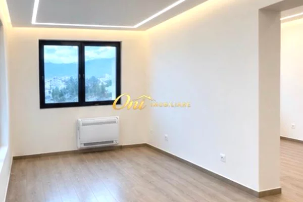 TREGU ELEKTRIK AMBIENT ZYRE PER QERA 