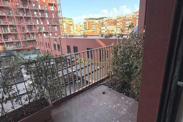 RRUGA E KAVAJES AMBIENT ZYRE PER QERA 