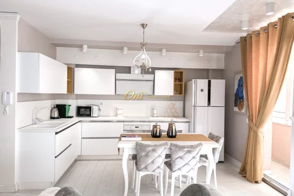 KOPSHTI ZOOLOGJIK APARTAMENT PER SHITJE 2+1