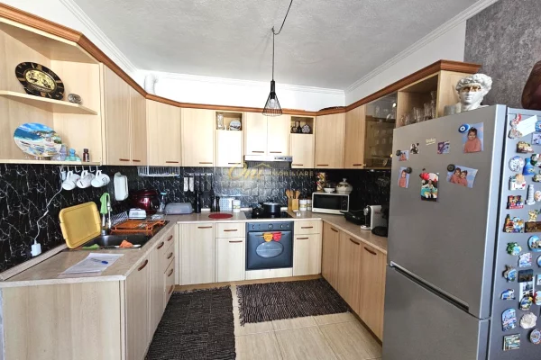 Shtepi me qera Apartament ne Tirane, 1+1, Mobilimi E mobiluar, Pagesa 700  Euro.