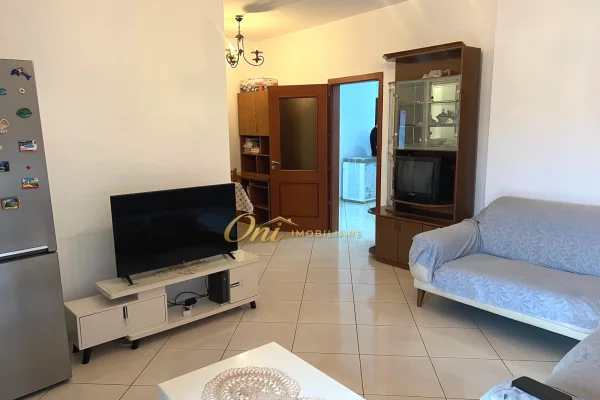 Shtepi ne shitje Apartament ne Fier, 2+1, Mobilimi E mobiluar, Pagesa 12,000,000  Leke.