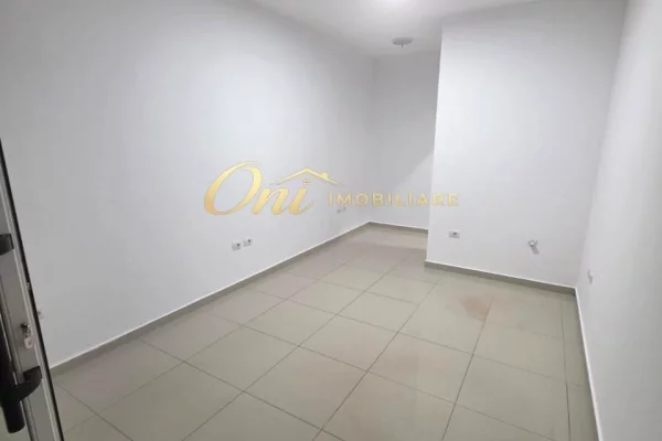 VASIL SHANTO AMBIENT BIZNESI PER QERA 