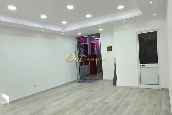 Ambient biznesi me qera 3+1 ne Tirane - 60,000 Leke