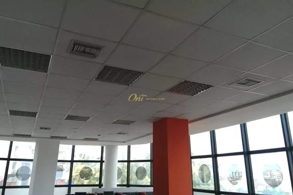 KOMUNA E PARISIT AMBIENT ZYRE PER QERA 