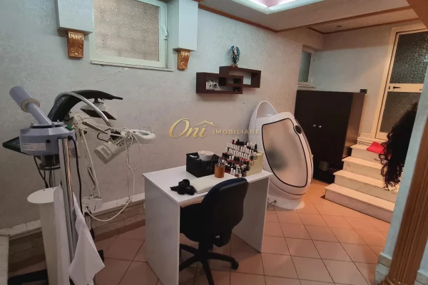 Ambient biznesi me qera 1+1 ne Tirane - 120,000 Leke