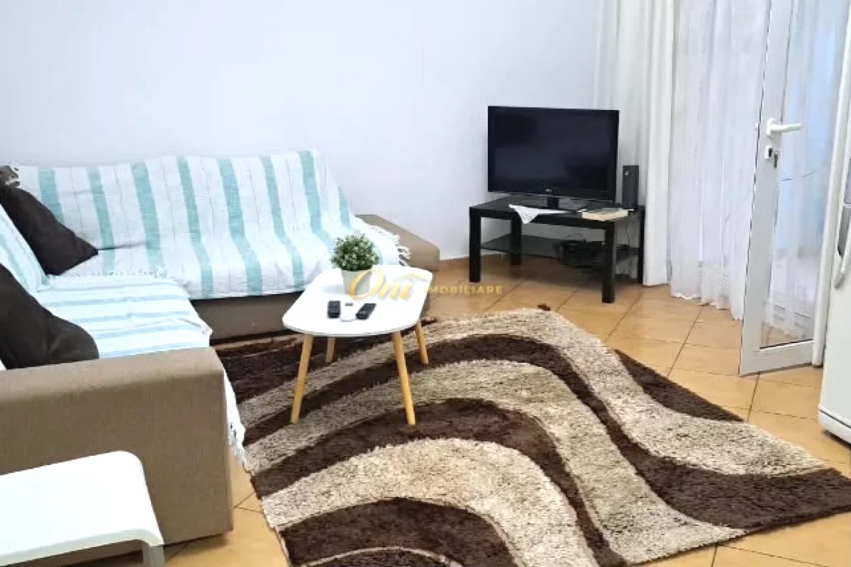 Shtepi me qera Apartament ne Tirane, 1+1, Mobilimi E mobiluar, Pagesa 450  Euro.