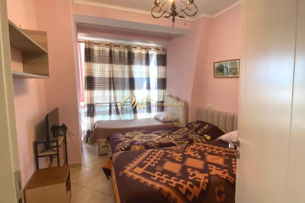 Shtepi me qera Apartament ne Tirane, 1+1, Mobilimi E mobiluar, Pagesa 550  Euro.