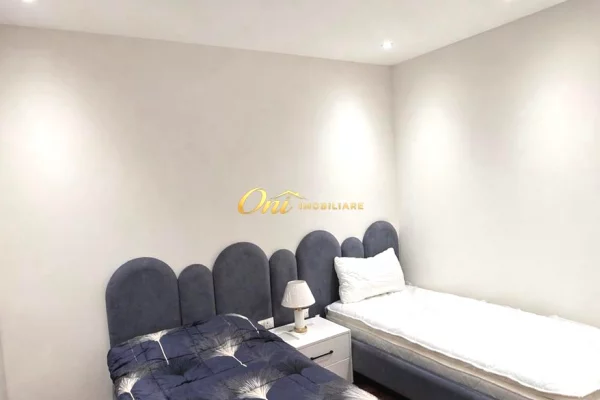 Shtepi me qera Apartament ne Tirane, 2+1, Mobilimi E mobiluar, Pagesa 90,000  Leke.