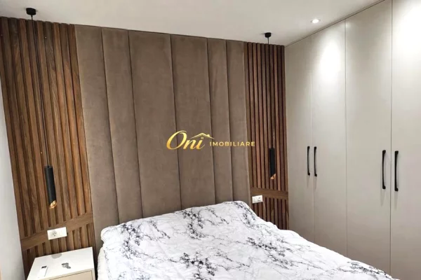 Shtepi me qera Apartament ne Tirane, 2+1, Mobilimi E mobiluar, Pagesa 90,000  Leke.