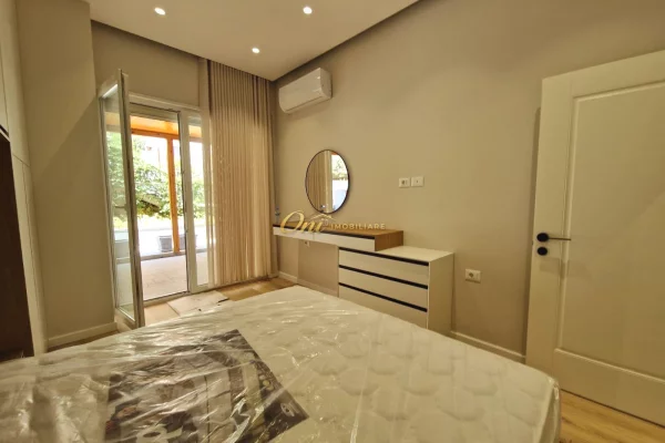 Shtepi ne shitje Apartament ne Tirane, 1+1, Mobilimi E mobiluar, Pagesa 16,500,000  Leke.