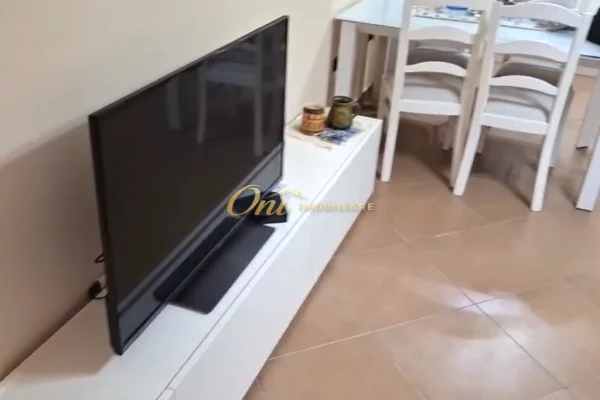 Shtepi me qera Apartament ne Tirane, 1+1, Mobilimi E mobiluar, Pagesa 60,000  Leke.
