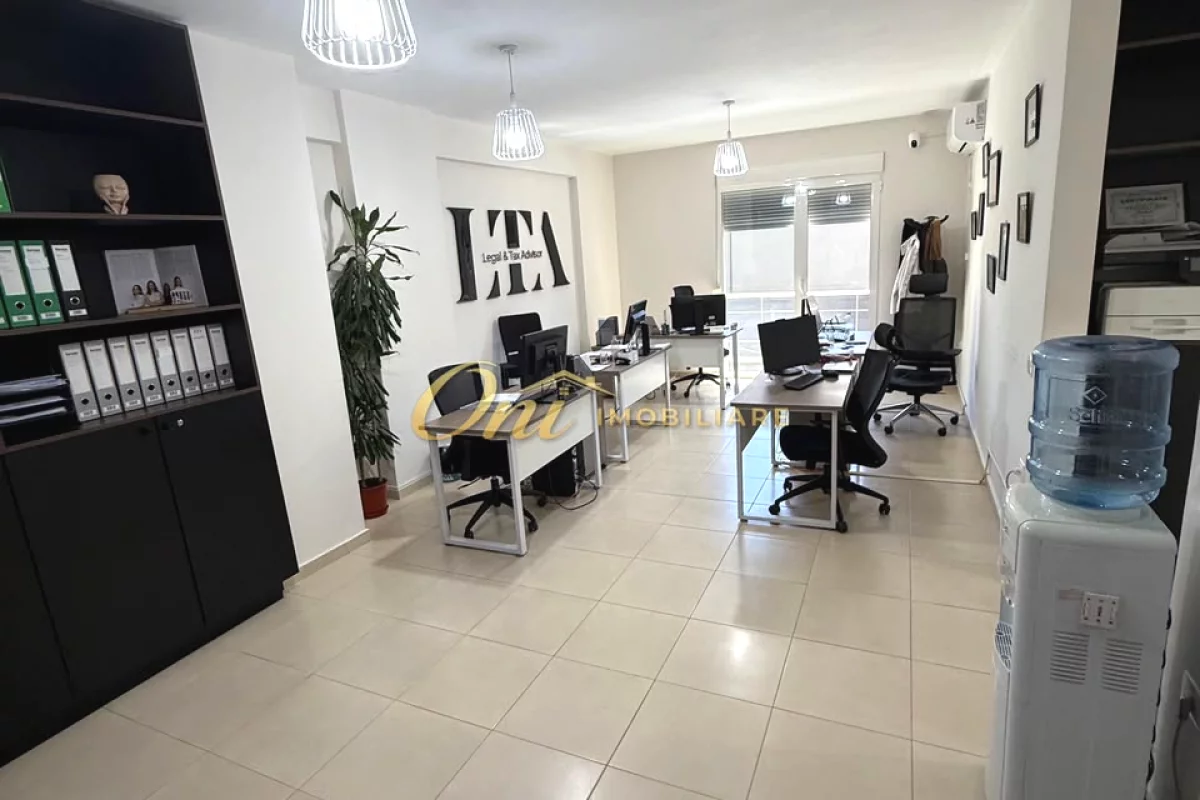 RRUGA E KAVAJES AMBIENT ZYRE 120M2 PER QERA 