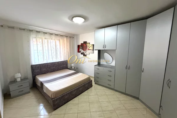 Shtepi me qera Apartament ne Tirane, 2+1, Mobilimi E mobiluar, Pagesa 70,000  Leke.