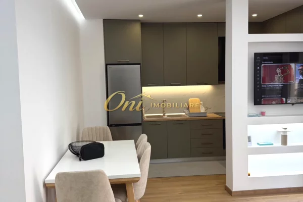 Shtepi me qera Apartament ne Tirane, 1+1, Mobilimi E mobiluar, Pagesa 70,000  Leke.