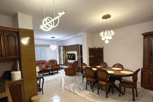 RRUGA DRITAN HOXHA APARTAMENT PER QERA 2+1
