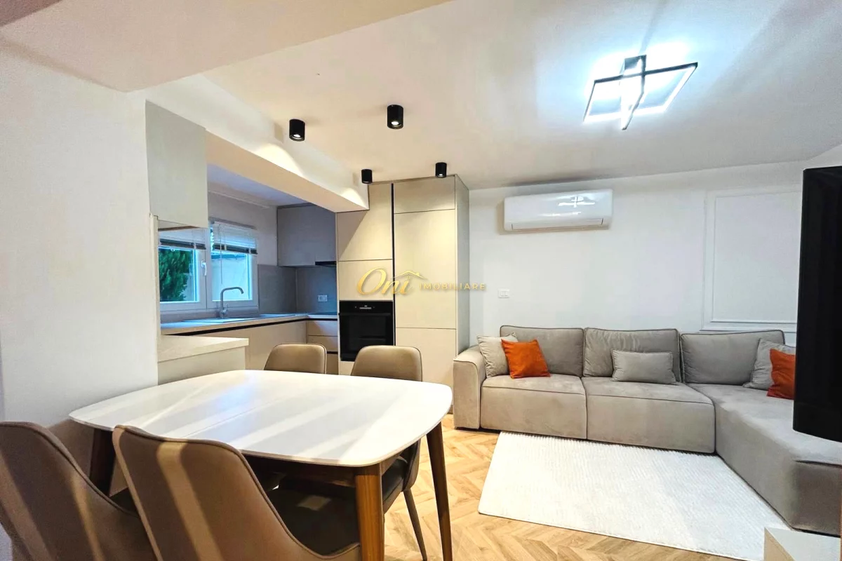 Shtepi me qera Apartament ne Tirane, 2+1, Mobilimi E mobiluar, Pagesa 70,000  Leke.