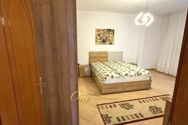 Shtepi me qera Apartament ne Tirane, 2+1, Mobilimi E mobiluar, Pagesa 60,000  Leke.