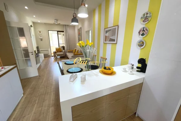 Shtepi me qera Apartament ne Tirane, 2+1, Mobilimi E mobiluar, Pagesa 800  Euro.