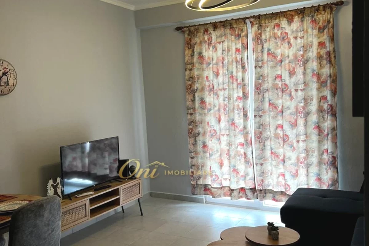 Shtepi me qera Apartament ne Tirane, 1+1, Mobilimi E mobiluar, Pagesa 50,000  Leke.
