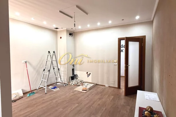 BLLOK JEPET ZYRE 140M2 PER QERA 