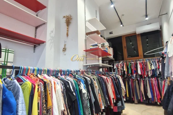 Ambient biznesi me qera 1+1 ne Tirane - 80,000 Leke