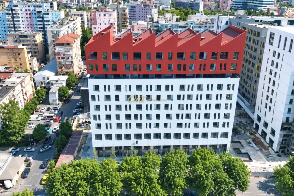 RRUGA E KAVAJES DYQAN 130M2 PER QERA 