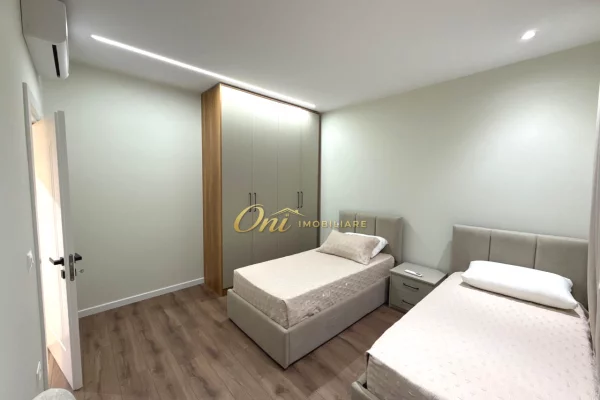 Shtepi me qera Apartament ne Tirane, 2+1, Mobilimi E mobiluar, Pagesa 1,100  Euro.