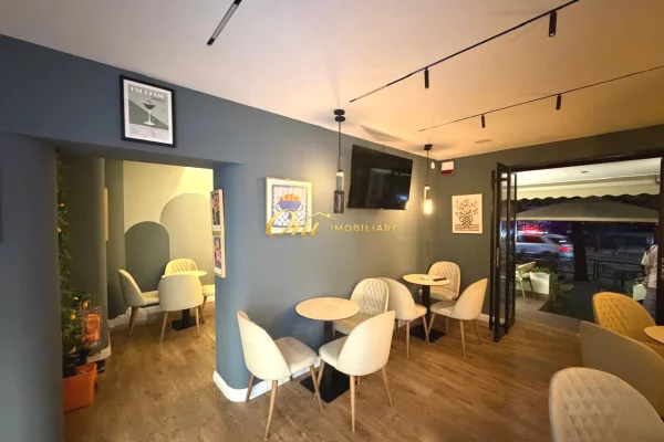 RRUGA E DURRESIT; SHITET BIZNES BAR LOUNGE 