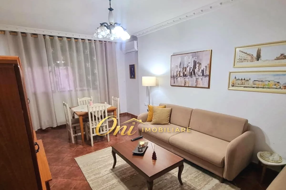Shtepi me qera Apartament ne Tirane, 2+1, Mobilimi E mobiluar, Pagesa 65,000  Leke.