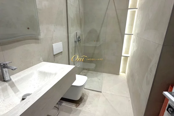 Shtepi ne shitje Apartament ne Tirane, 1+1, Mobilimi Bosh, pa mobiluar, Pagesa 11,500,000  Leke.