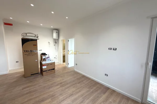 SHITET APARTAMENT 1+1 TEK RRUGA E KAVAJES