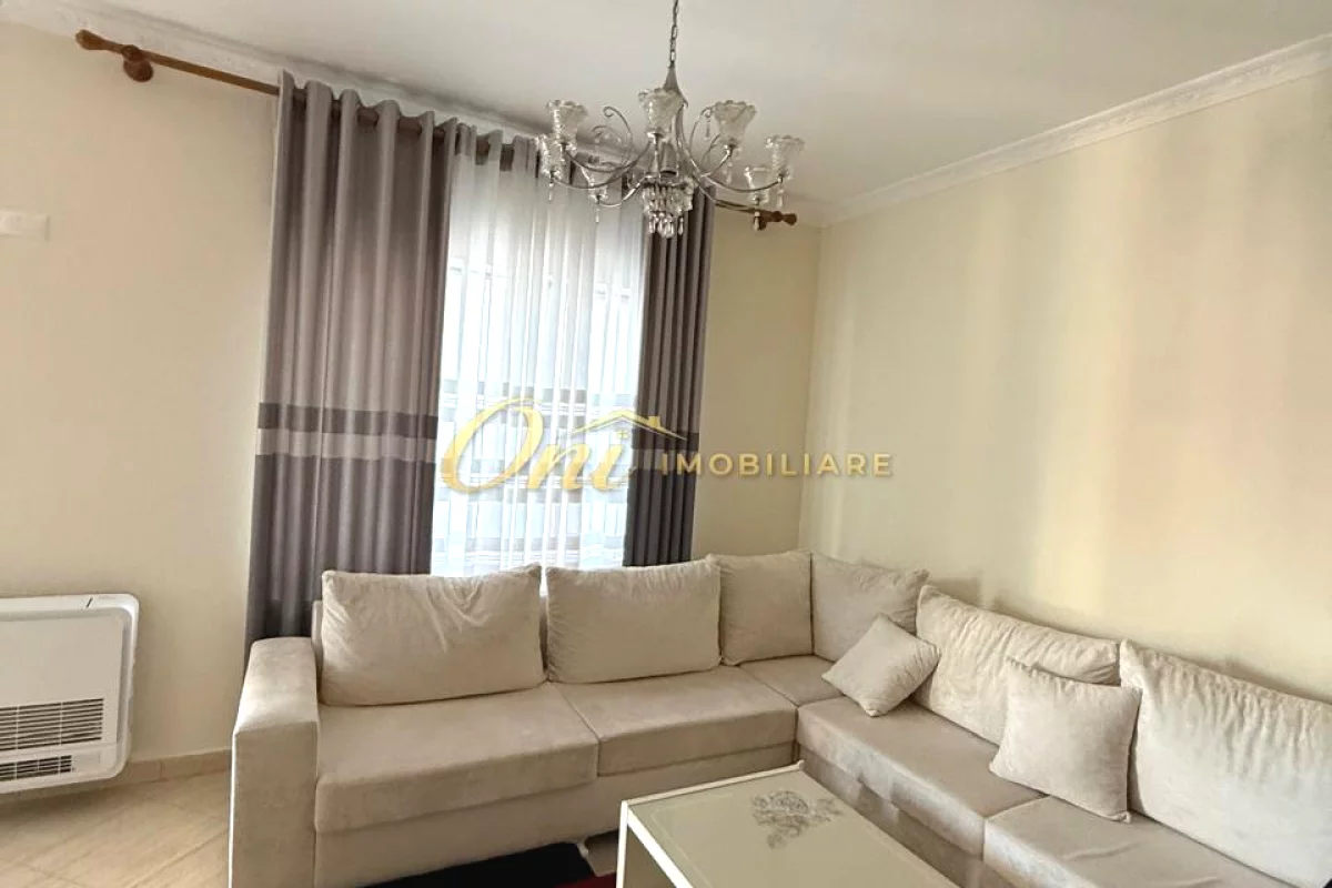 Shtepi me qera Apartament ne Tirane, 2+1, Mobilimi E mobiluar, Pagesa 55,000  Leke.