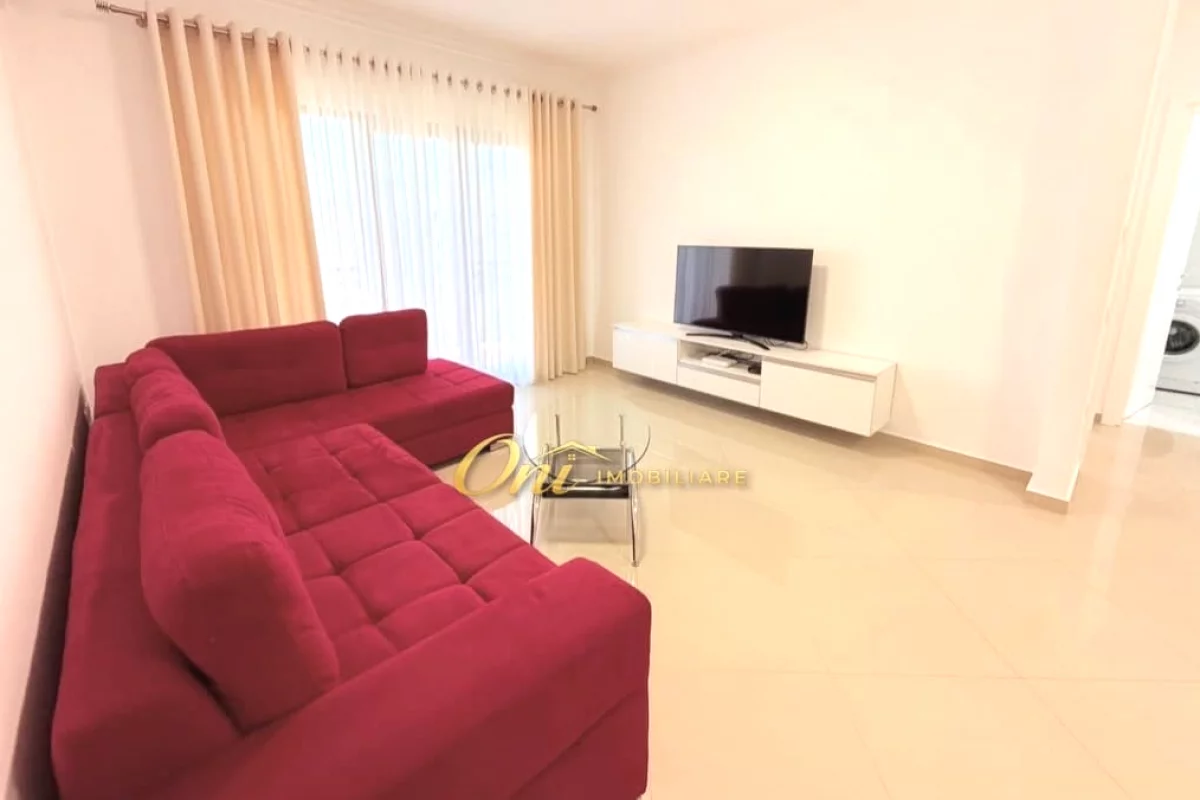 Shtepi me qera Apartament ne Tirane, 1+1, Mobilimi E mobiluar, Pagesa 60,000  Leke.