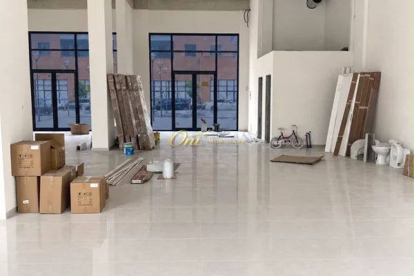 PASKUQAN DYQAN 232 M2 PER QERA 