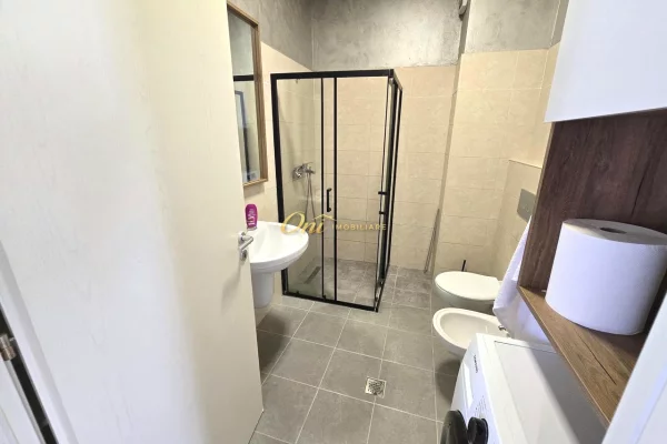Shtepi me qera Apartament ne Tirane, 1+1, Mobilimi E mobiluar, Pagesa 70,000  Leke.