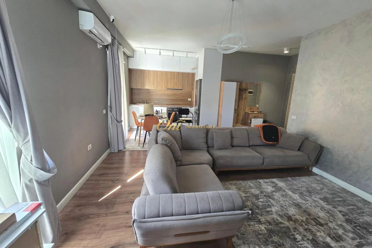 Shtepi me qera Apartament ne Tirane, 1+1, Mobilimi E mobiluar, Pagesa 70,000  Leke.