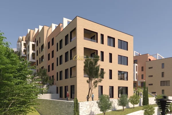Shtepi ne shitje Apartament ne Tirane, 2+1, Mobilimi Bosh, pa mobiluar, Pagesa 300,000  Euro.