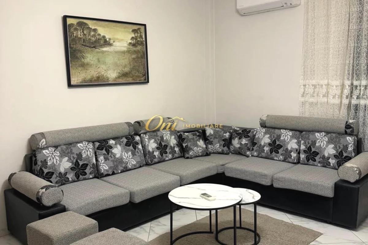 Shtepi me qera Apartament ne Tirane, 2+1, Mobilimi E mobiluar, Pagesa 55,000  Leke.