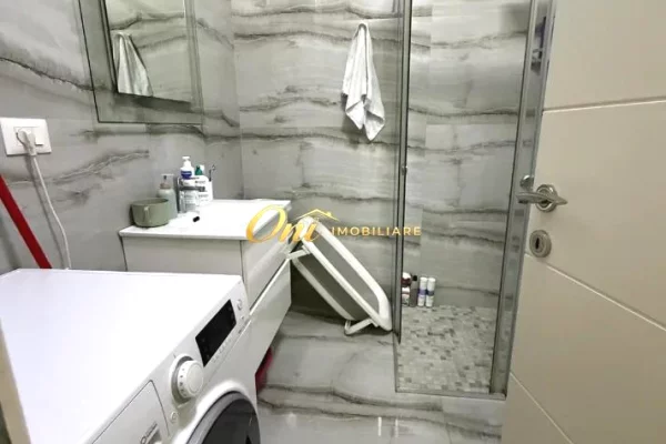 Shtepi me qera Apartament ne Tirane, 2+1, Mobilimi E mobiluar, Pagesa 1,000  Euro.