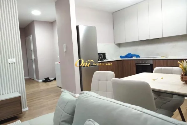 Shtepi me qera Apartament ne Tirane, 1+1, Mobilimi E mobiluar, Pagesa 70,000  Leke.