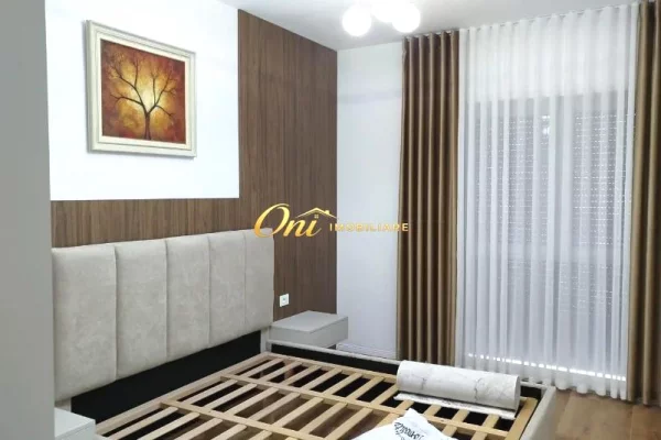 Shtepi me qera Apartament ne Tirane, 1+1, Mobilimi E mobiluar, Pagesa 70,000  Leke.