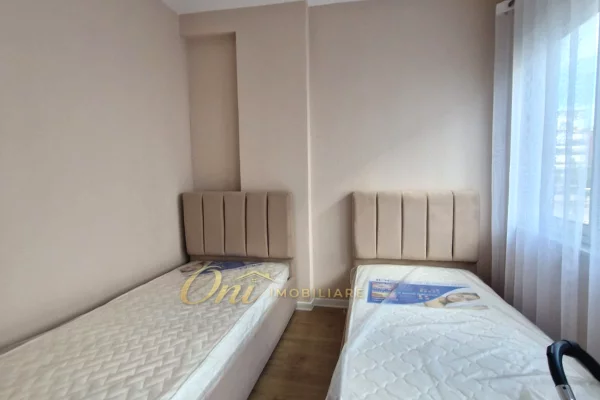 Shtepi me qera Apartament ne Tirane, 2+1, Mobilimi E mobiluar, Pagesa 60,000  Leke.