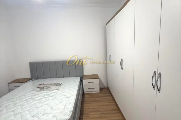Shtepi me qera Apartament ne Tirane, 2+1, Mobilimi E mobiluar, Pagesa 55,000  Leke.