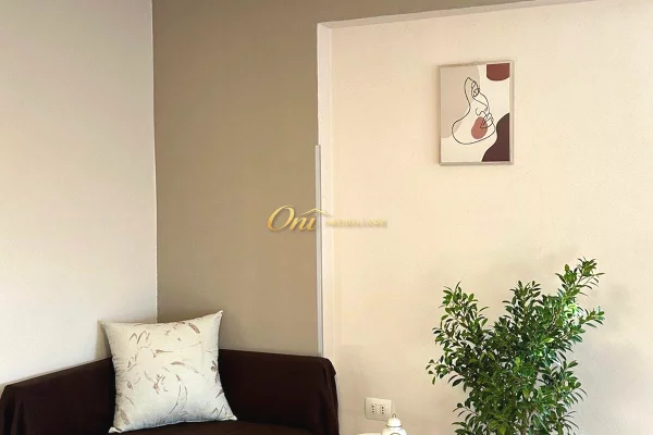 Shtepi me qera Apartament ne Tirane, 2+1, Mobilimi E mobiluar, Pagesa 50,000  Leke.