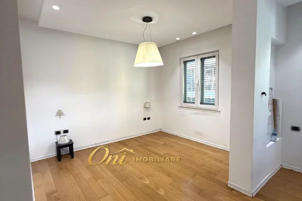 BLLOK AMBIENT ZYRE PER QERA 