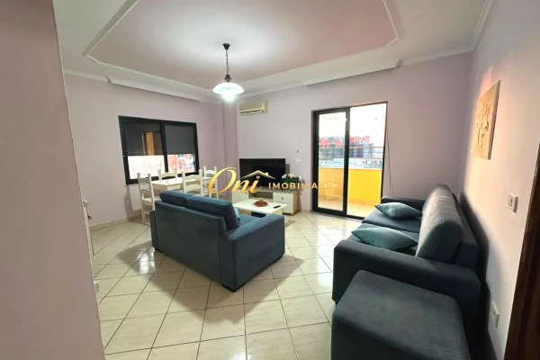 Shtepi ne shitje Apartament ne Tirane, 1+1, Mobilimi E mobiluar, Pagesa 184,000  Euro.