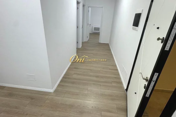 Shtepi me qera Apartament ne Tirane, 3+1, Mobilimi Bosh, pa mobiluar, Pagesa 50,000  Leke.
