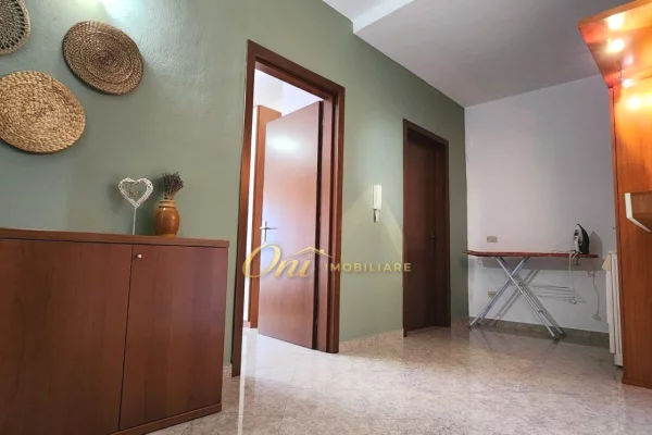 Shtepi me qera Apartament ne Tirane, 1+1, Mobilimi E mobiluar, Pagesa 67,000  Leke.