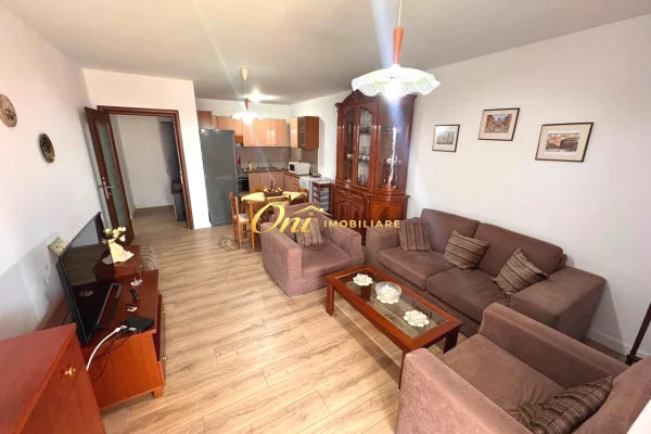 KOMUNA E PARISIT APARTAMENT PER QERA 2+1