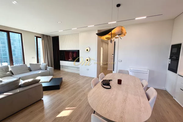Shtepi me qera Apartament ne Tirane, 3+1, Mobilimi E mobiluar, Pagesa 3,200  Euro.